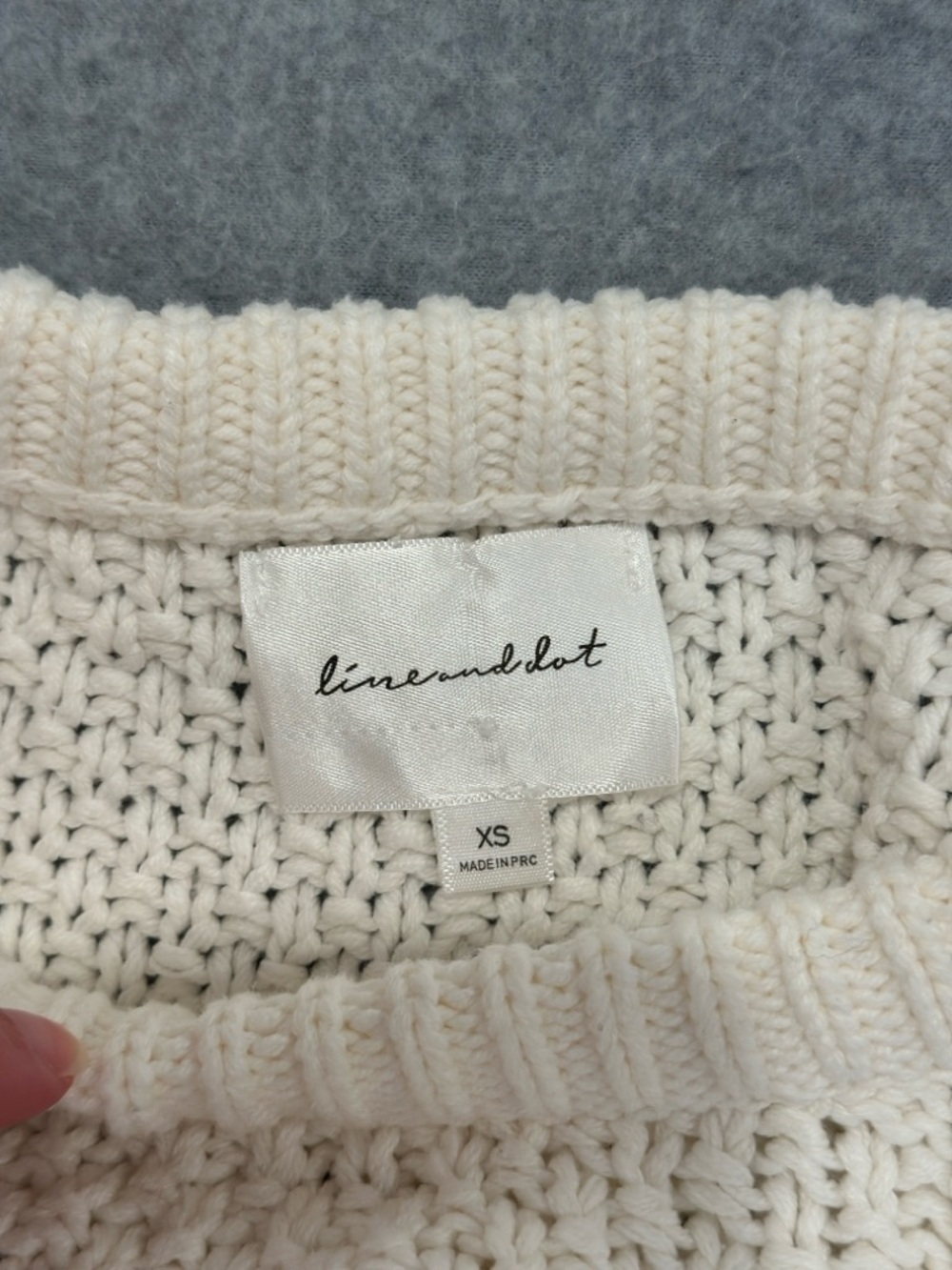 Line & Dot Ivory Cable Knit Crewneck Sweater - Picture 4 of 8